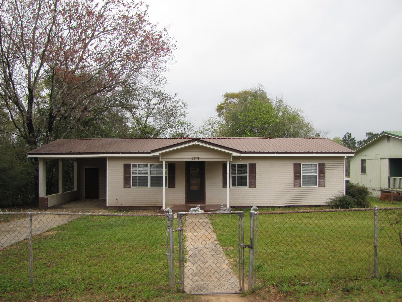 OAKDALE MIN/FARMS - Residential Lease