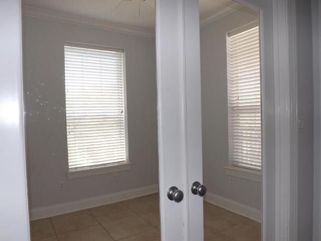 FRENCH QUARTERS - Residential Lease