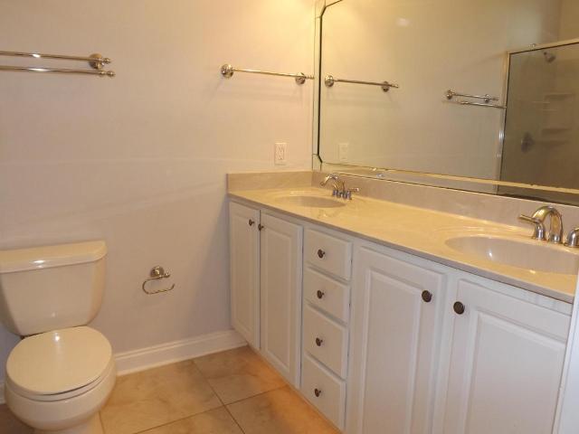FRENCH QUARTERS - Residential Lease