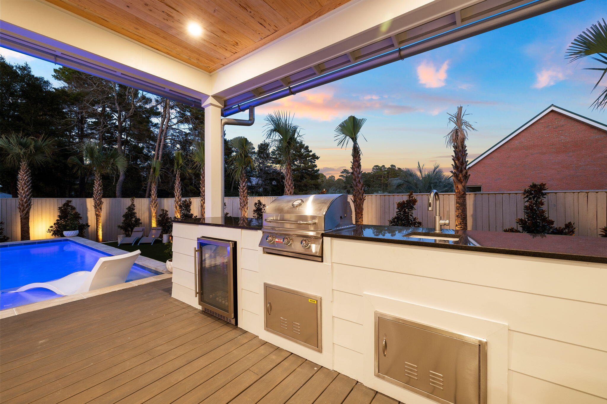 SWEET BAY - Residential