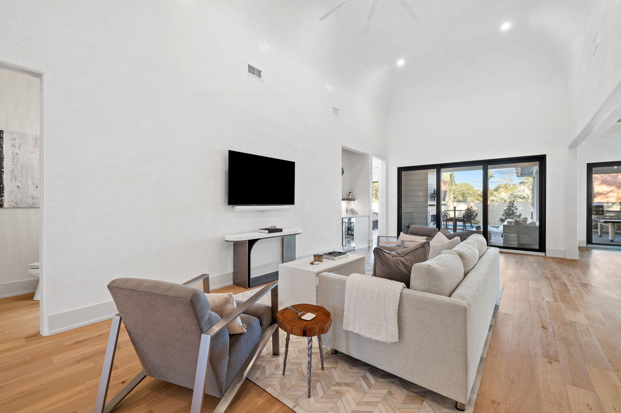 SWEET BAY - Residential