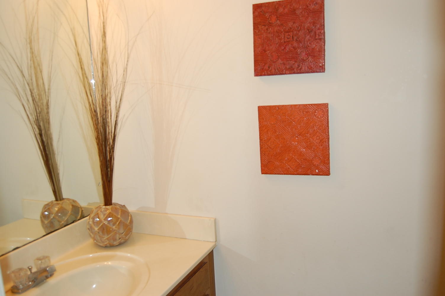 OAK TREE MANOR - Residential Lease
