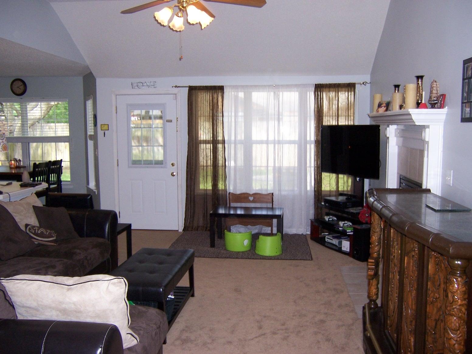 MAGNOLIA SHORES S/D - Residential Lease