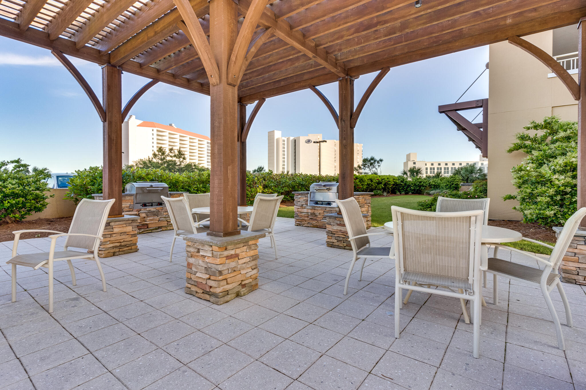LUAU II - Residential