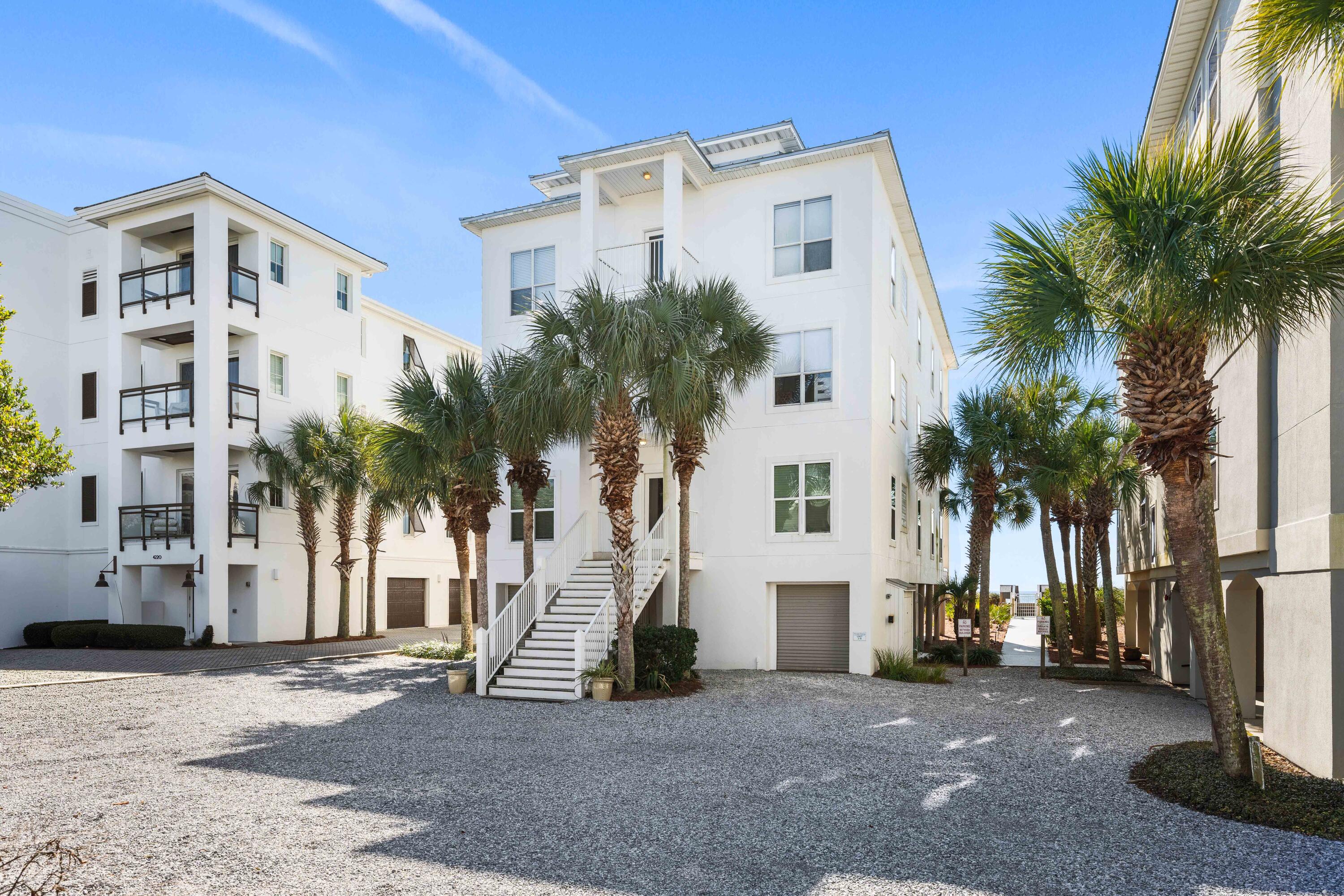 EMERALD SURF VILLAS - Residential