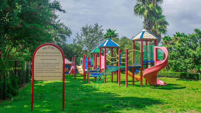 THE PALMS OF DESTIN - Residential