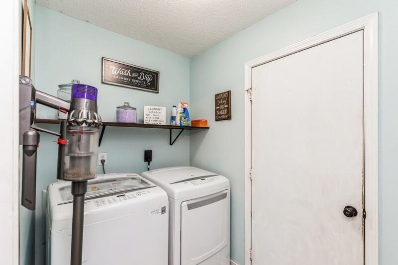 RIVERCHASE S/D PH 2 - Residential