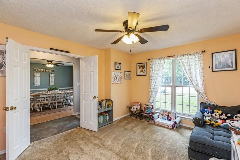 RIVERCHASE S/D PH 2 - Residential