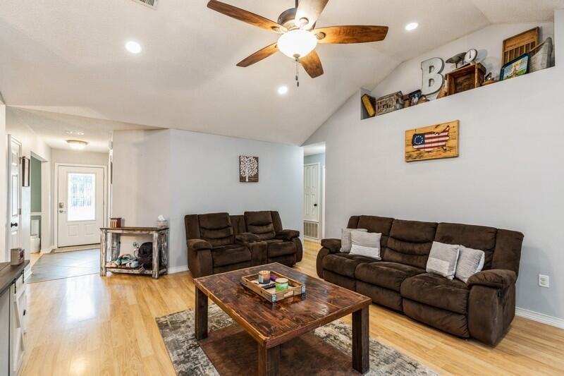 RIVERCHASE S/D PH 2 - Residential