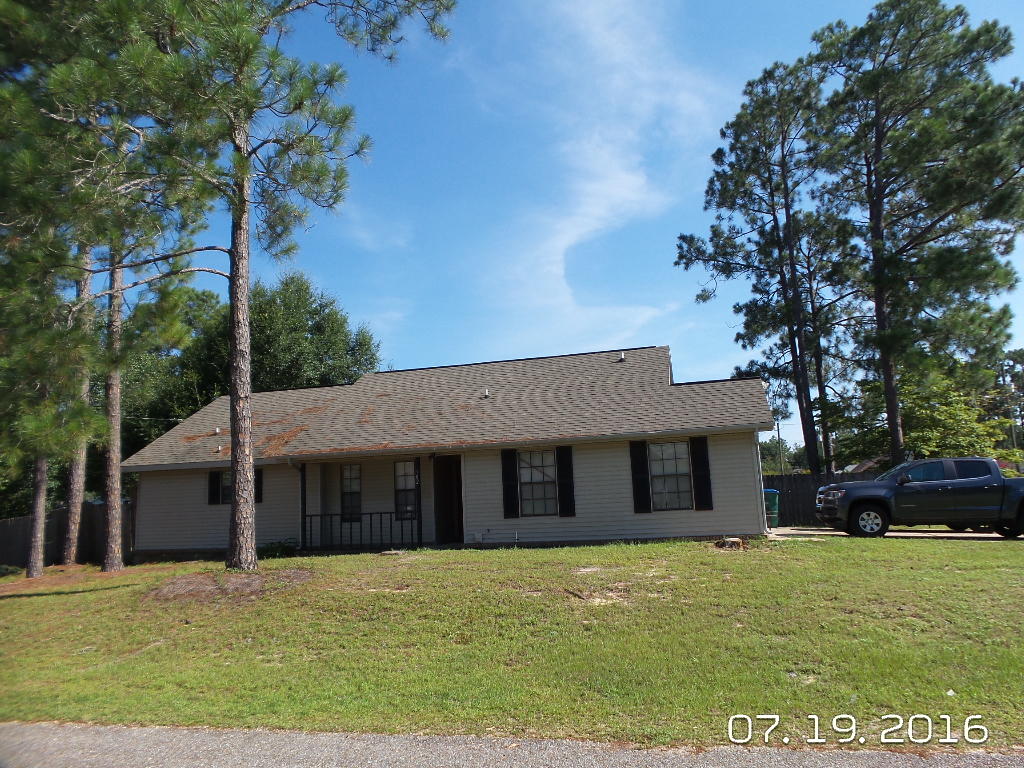 SHOAL TERRACE ESTATES - Residential Lease