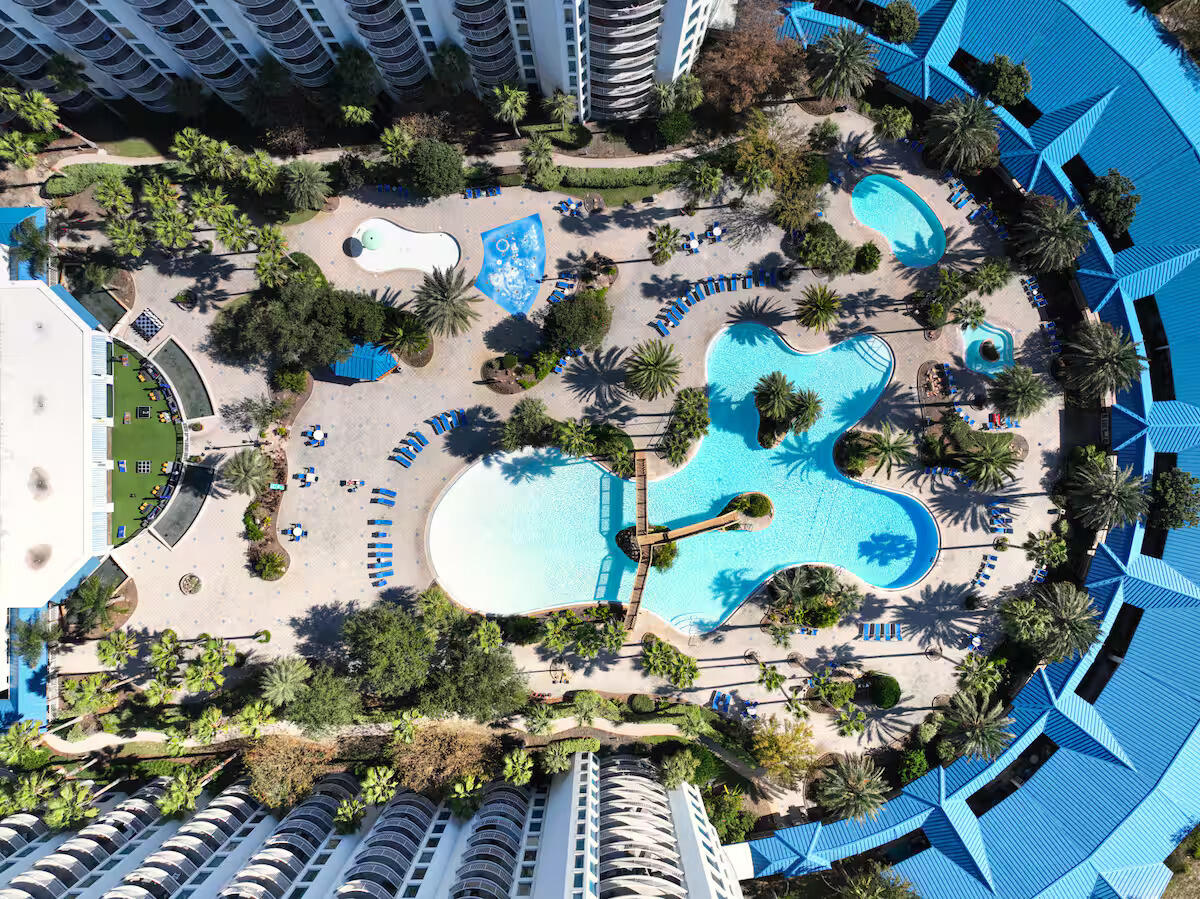 THE PALMS OF DESTIN - Residential