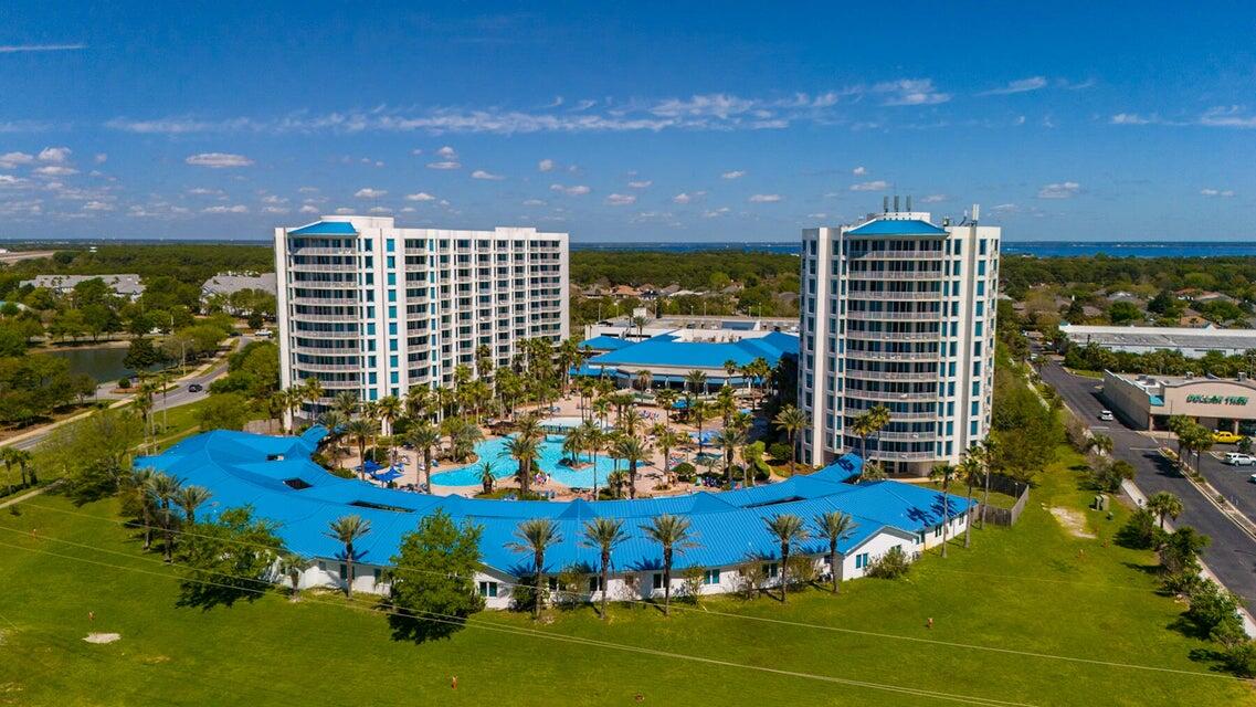 THE PALMS OF DESTIN - Residential