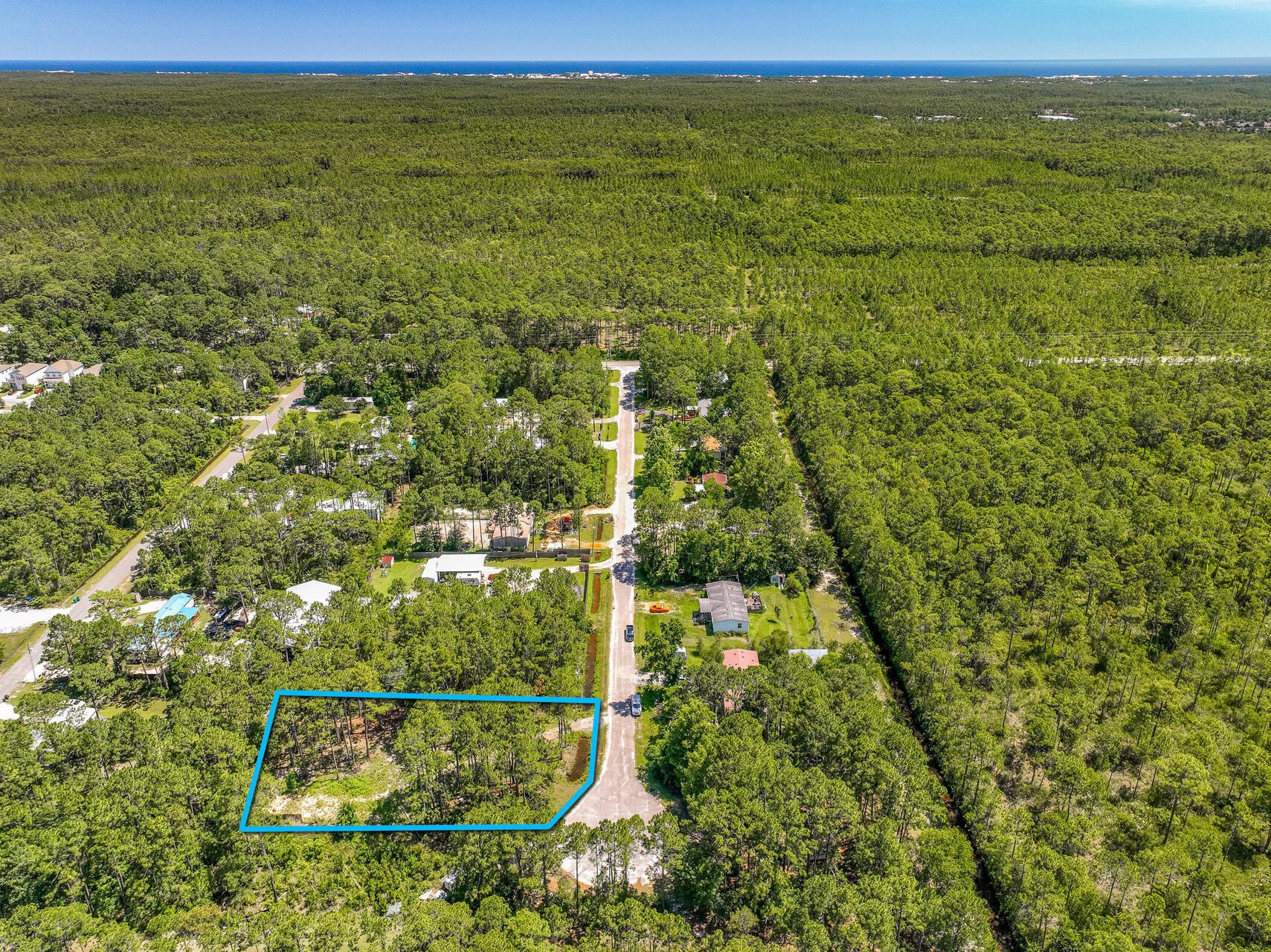 HOLLY PINES ESTATES - Land