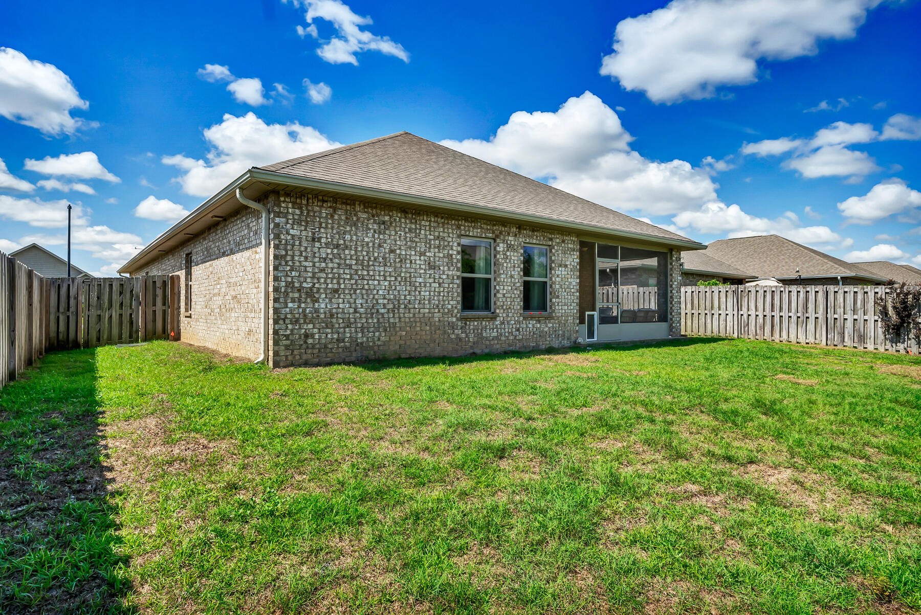 Redstone Commons - Residential Lease