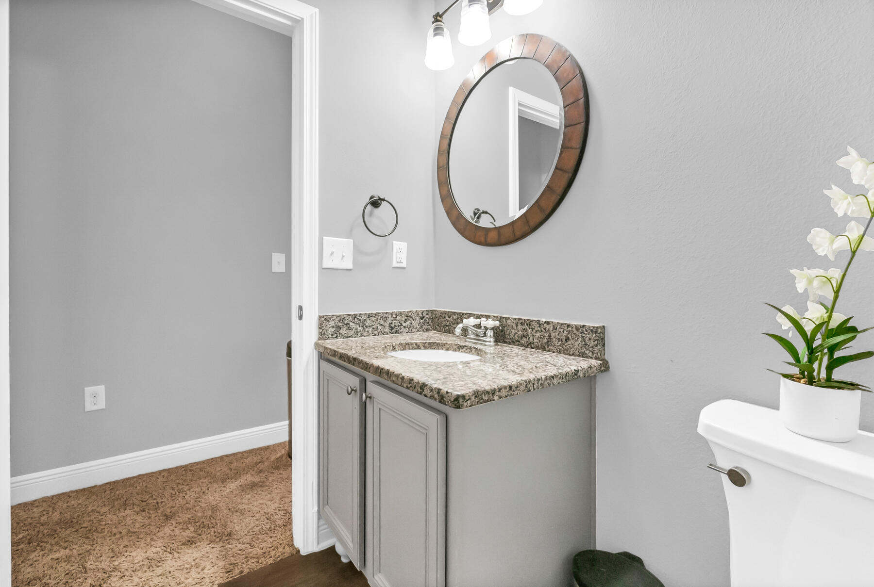 Redstone Commons - Residential Lease