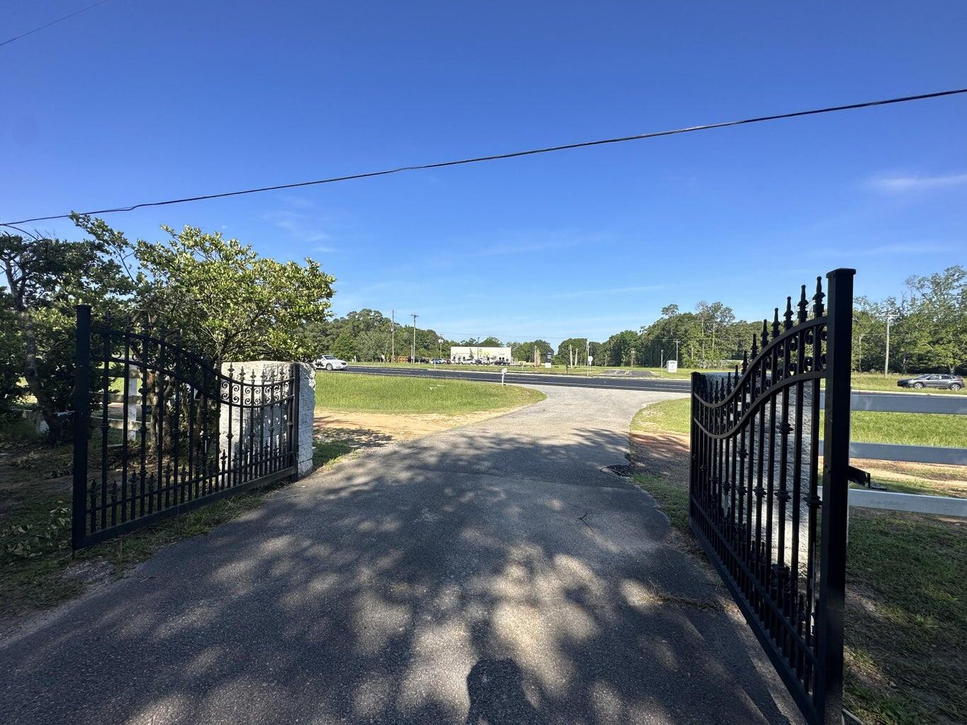 METES & BOUNDS - Residential Lease