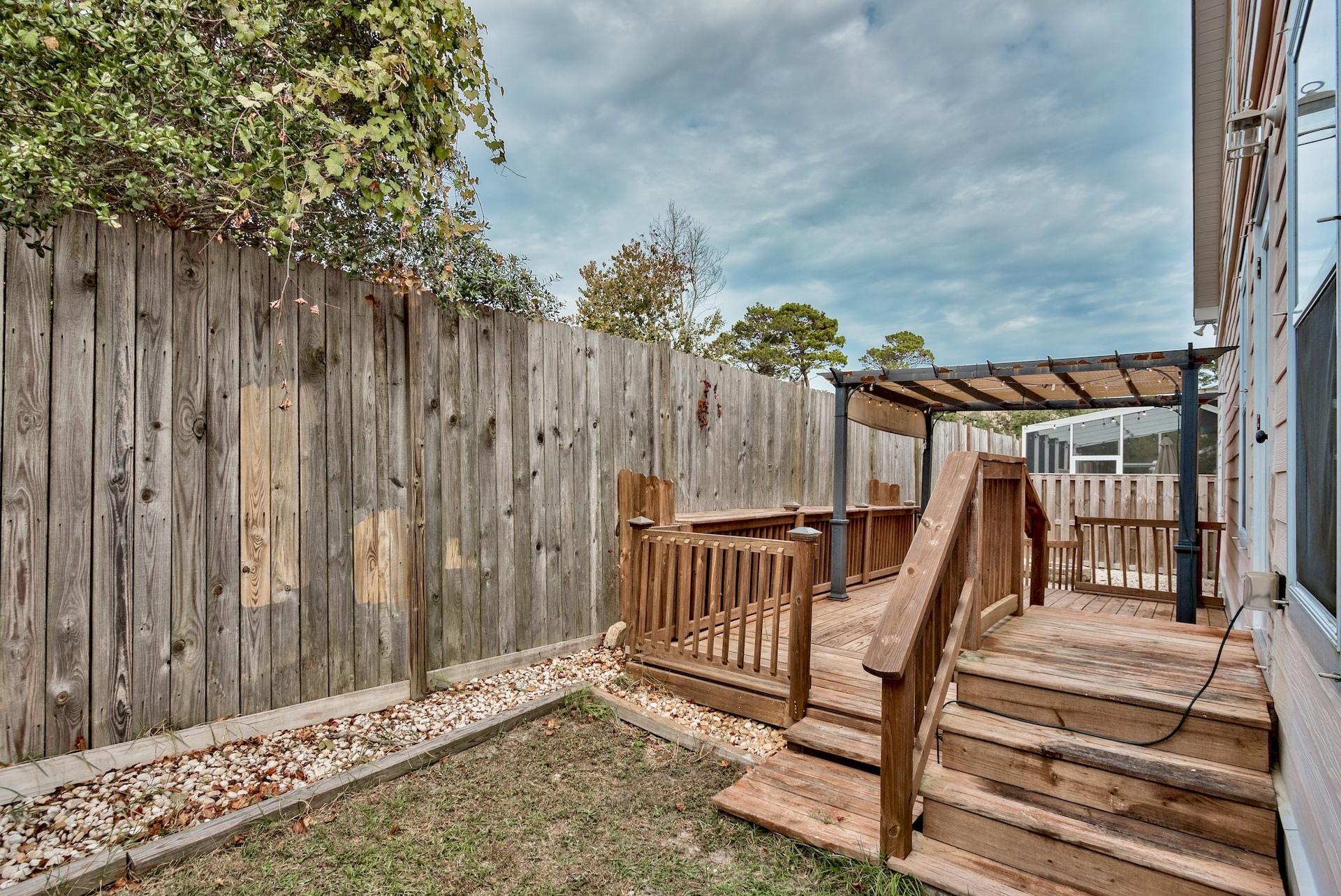 PARADISE GROVE - Residential