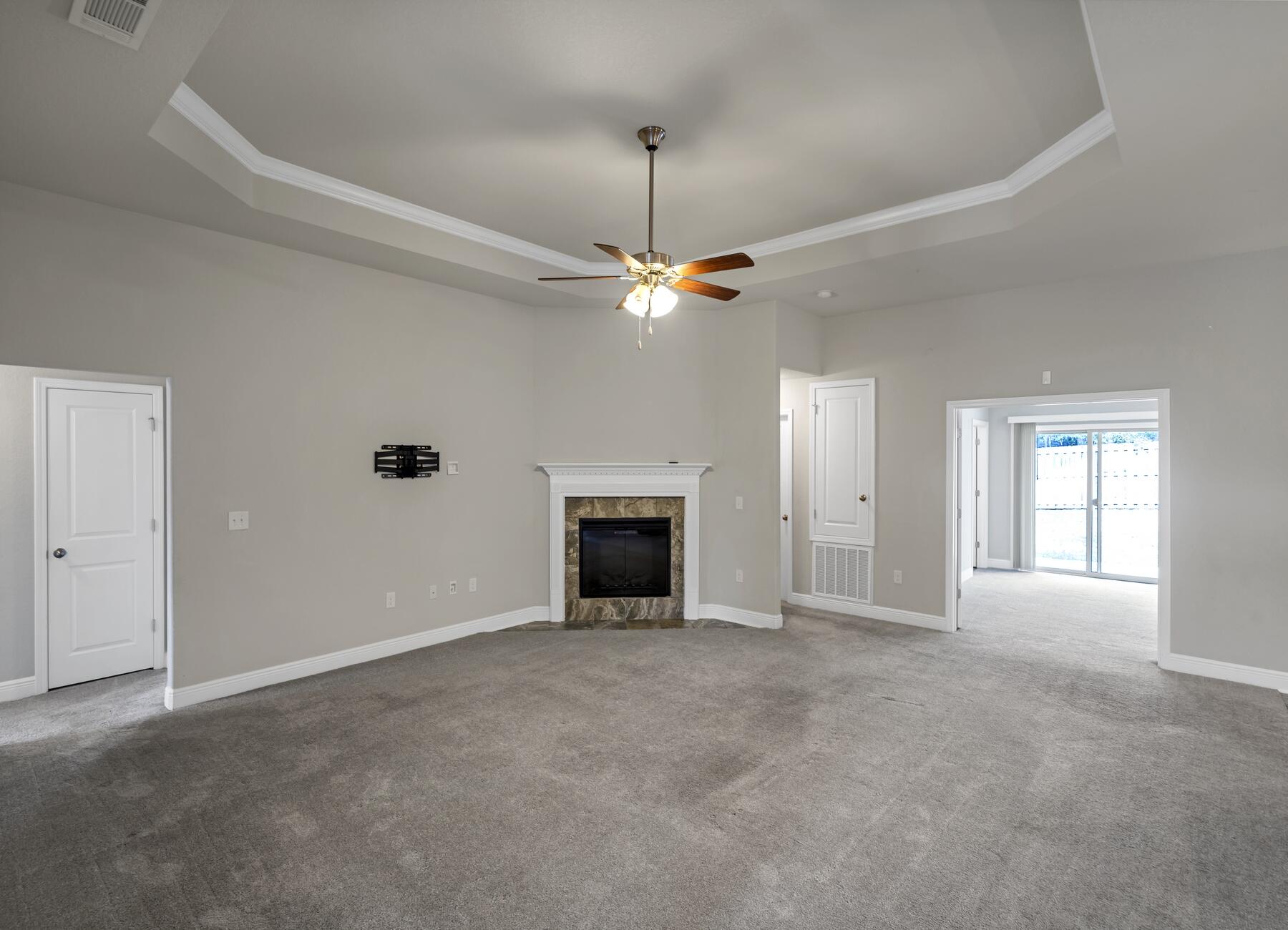 FOX VALLEY - Residential Lease