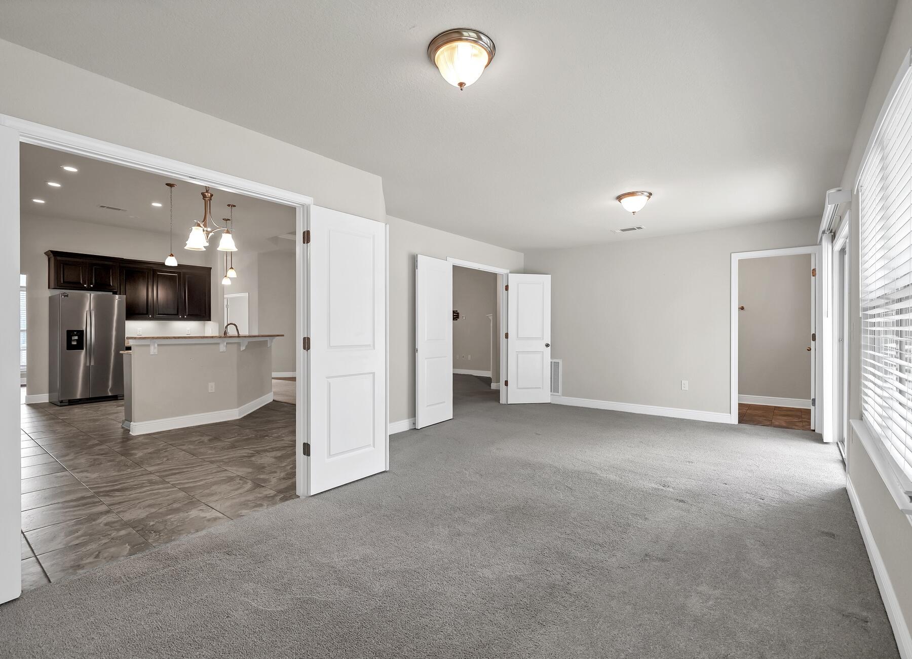 FOX VALLEY - Residential Lease