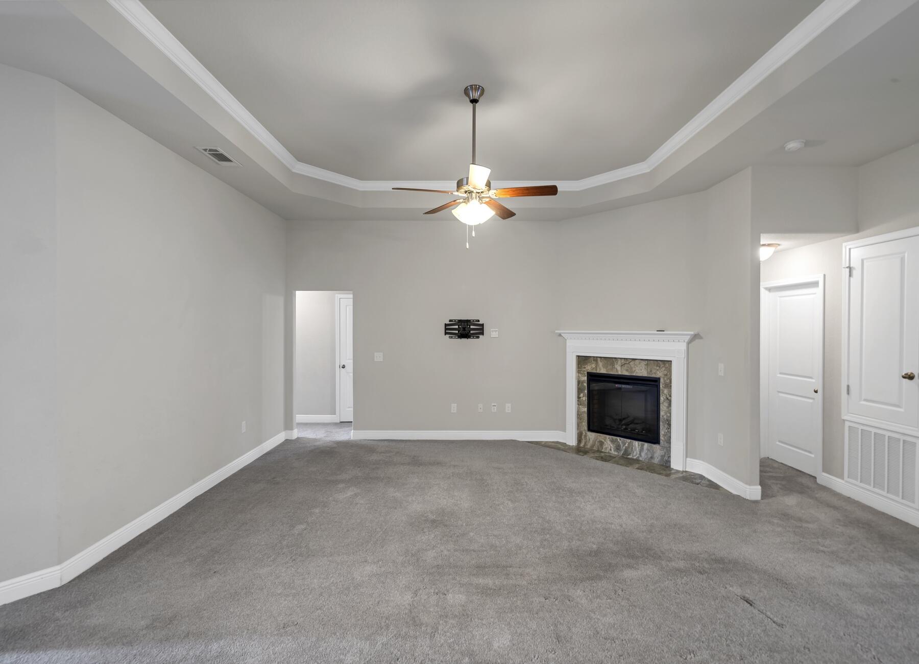 FOX VALLEY - Residential Lease