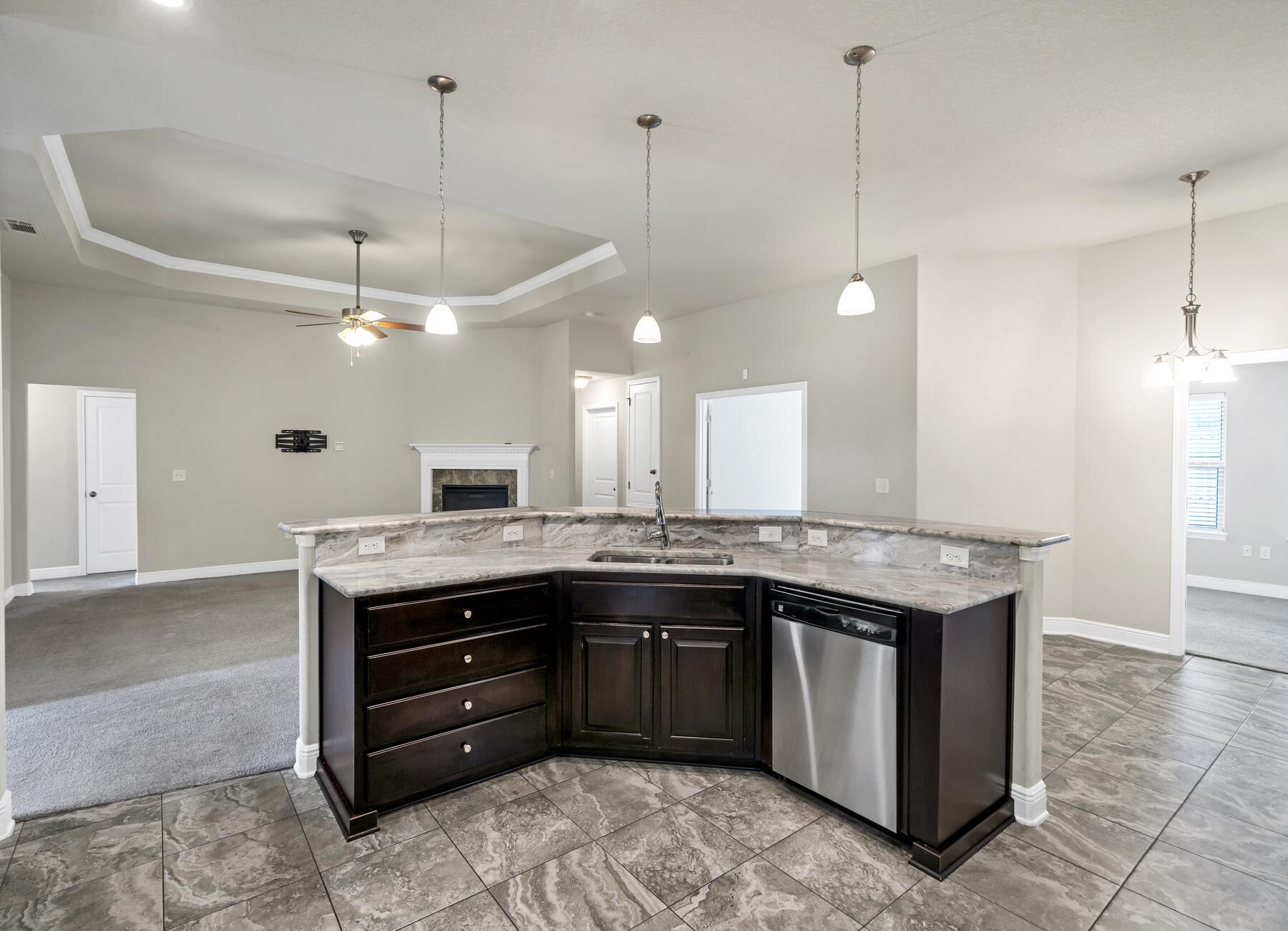 FOX VALLEY - Residential Lease