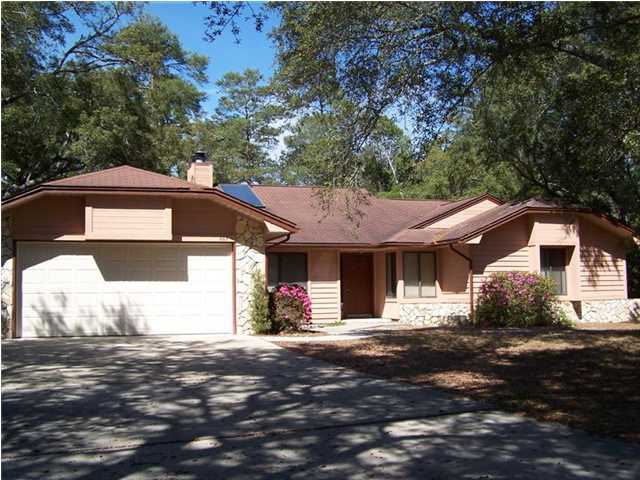 Available 7/18/2016! Nice home in Bluewater Bay! New carpet and paint. Formal dining room and breakfast nook. Nicely sized utility room and 2 car garage. The screened in porch in the shady backyard is a great place to relax. Easy access to HWY 20 and the Mid-bay Bridge. The community features a soccer field just down the road. Pets may be allowed with a $400 non-refundable pet fee. No inside smoking.