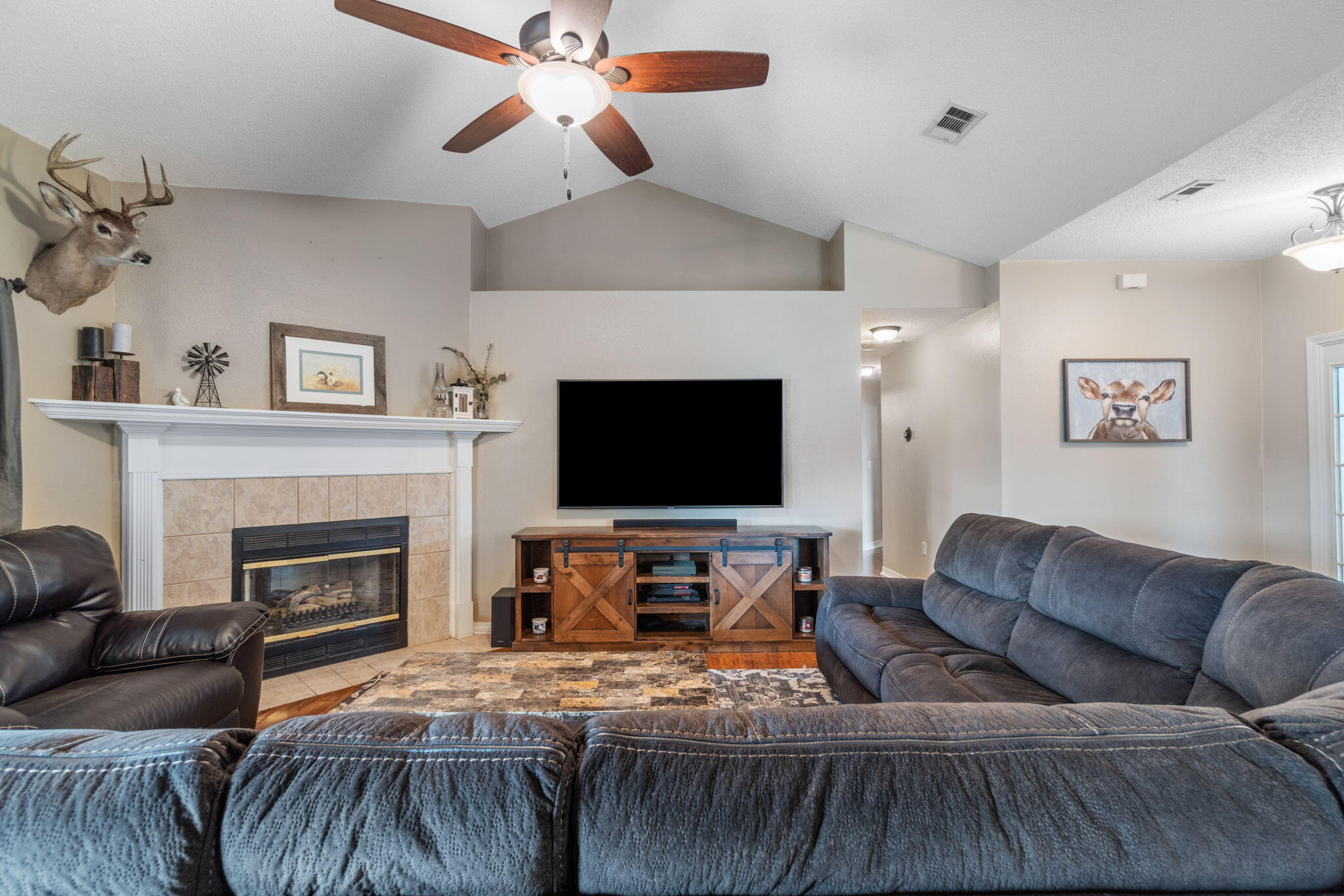 CORONADO VILLAGE PH 4 - Residential