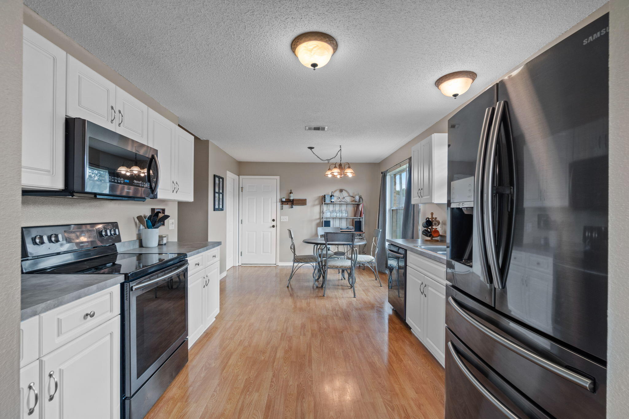 CORONADO VILLAGE PH 4 - Residential