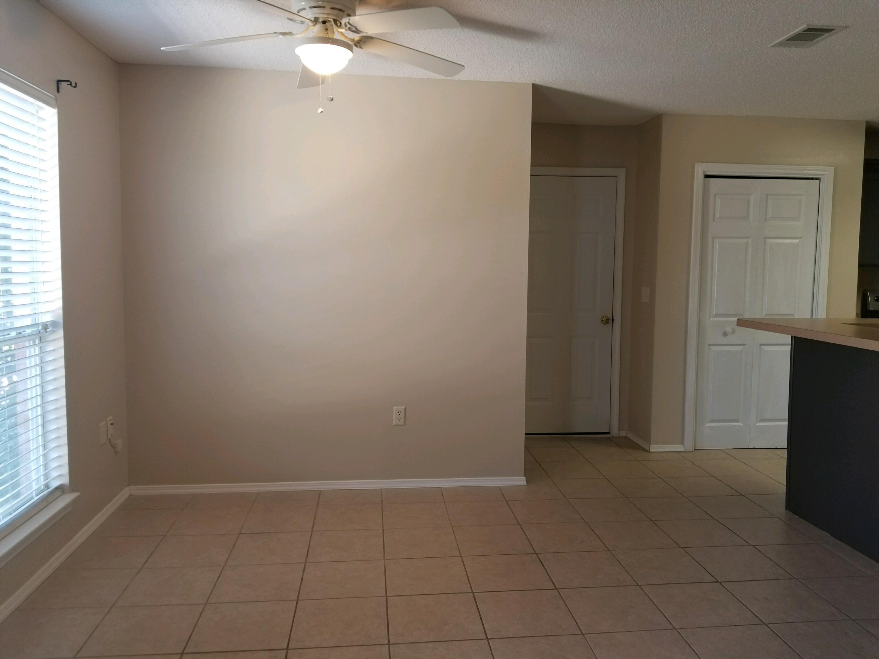 ANTIOCH EST III LOT 17 BLK C - Residential Lease