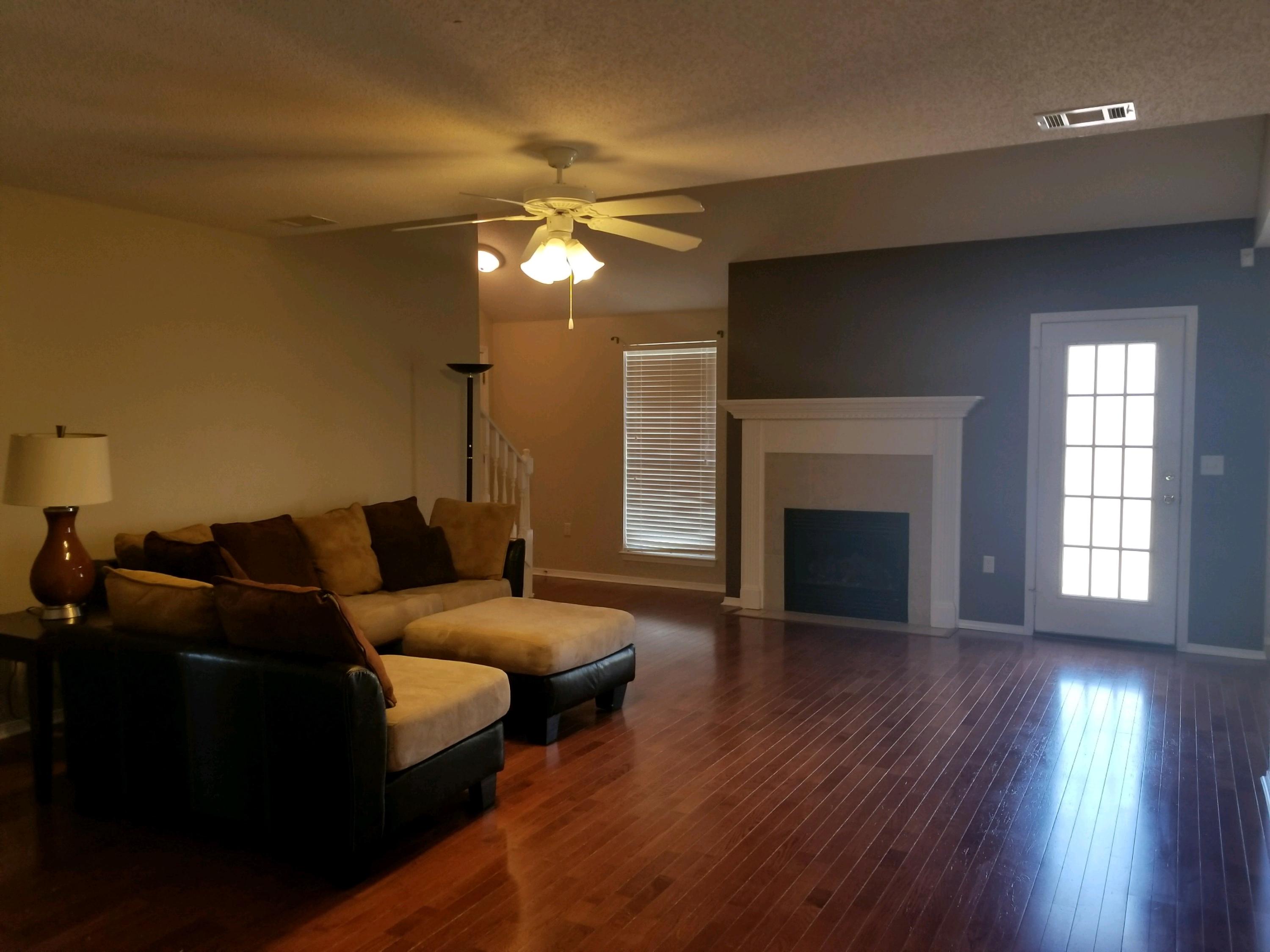 ANTIOCH EST III LOT 17 BLK C - Residential Lease