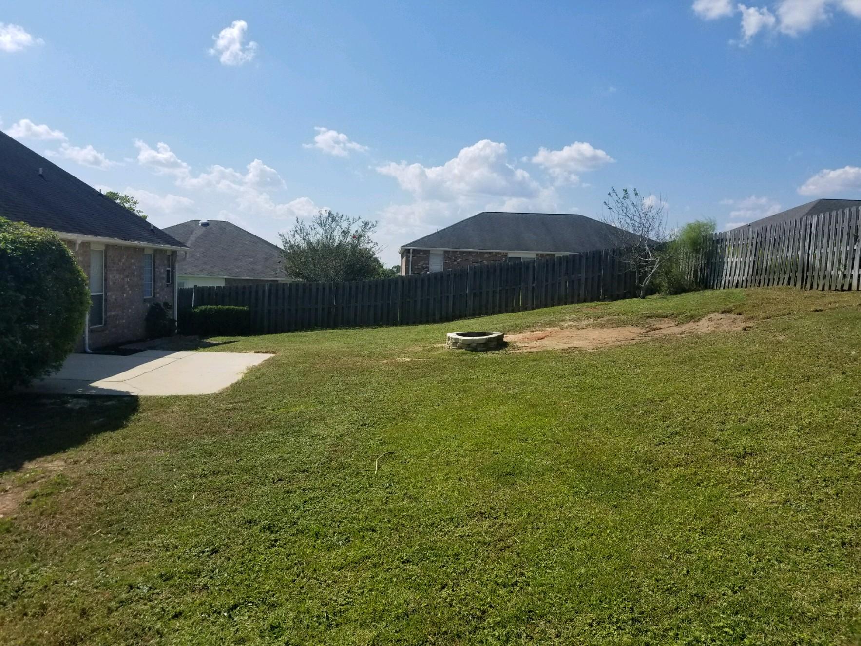 ANTIOCH EST III LOT 17 BLK C - Residential Lease