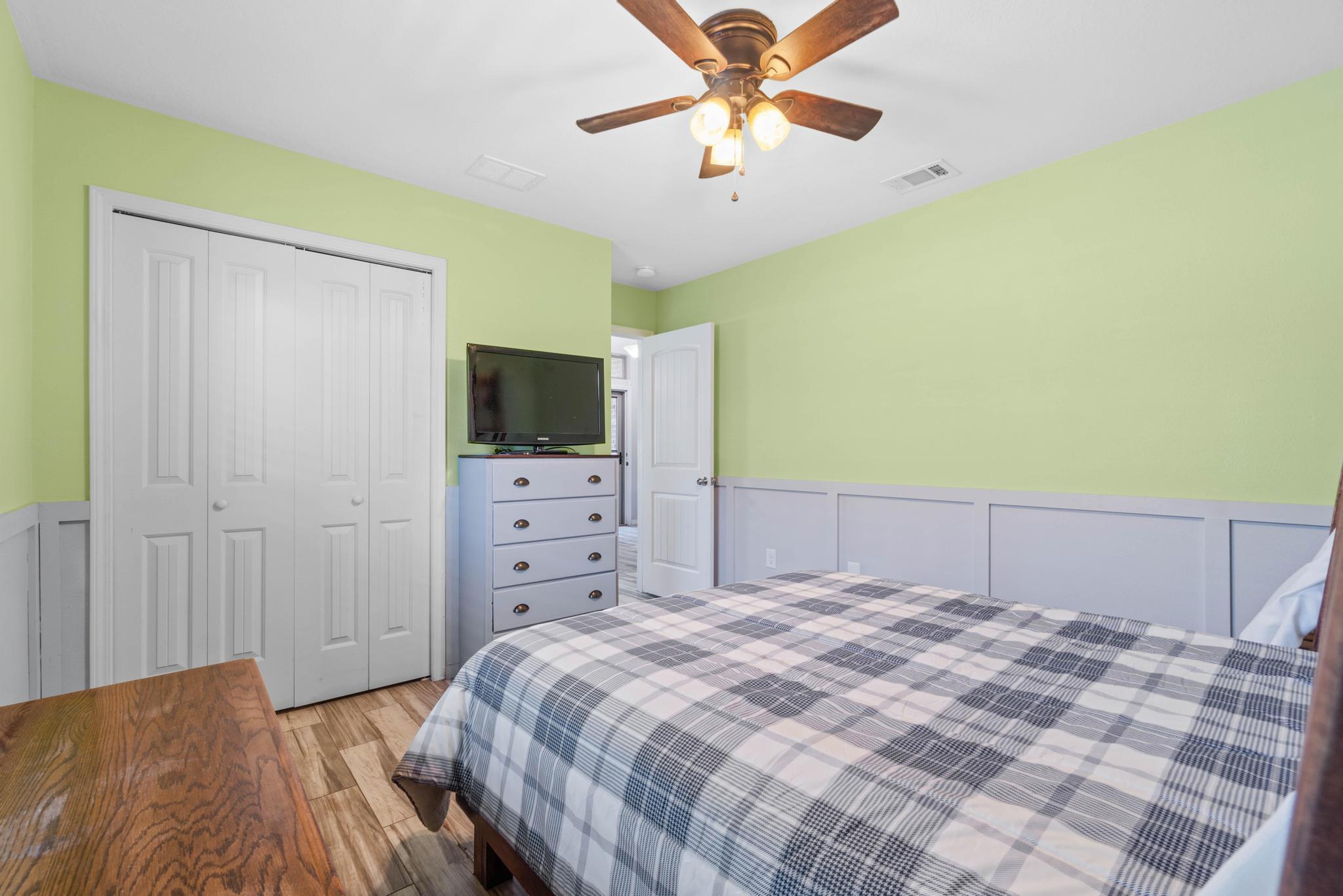 NAVARRE S/D 2ND ADDN - Residential