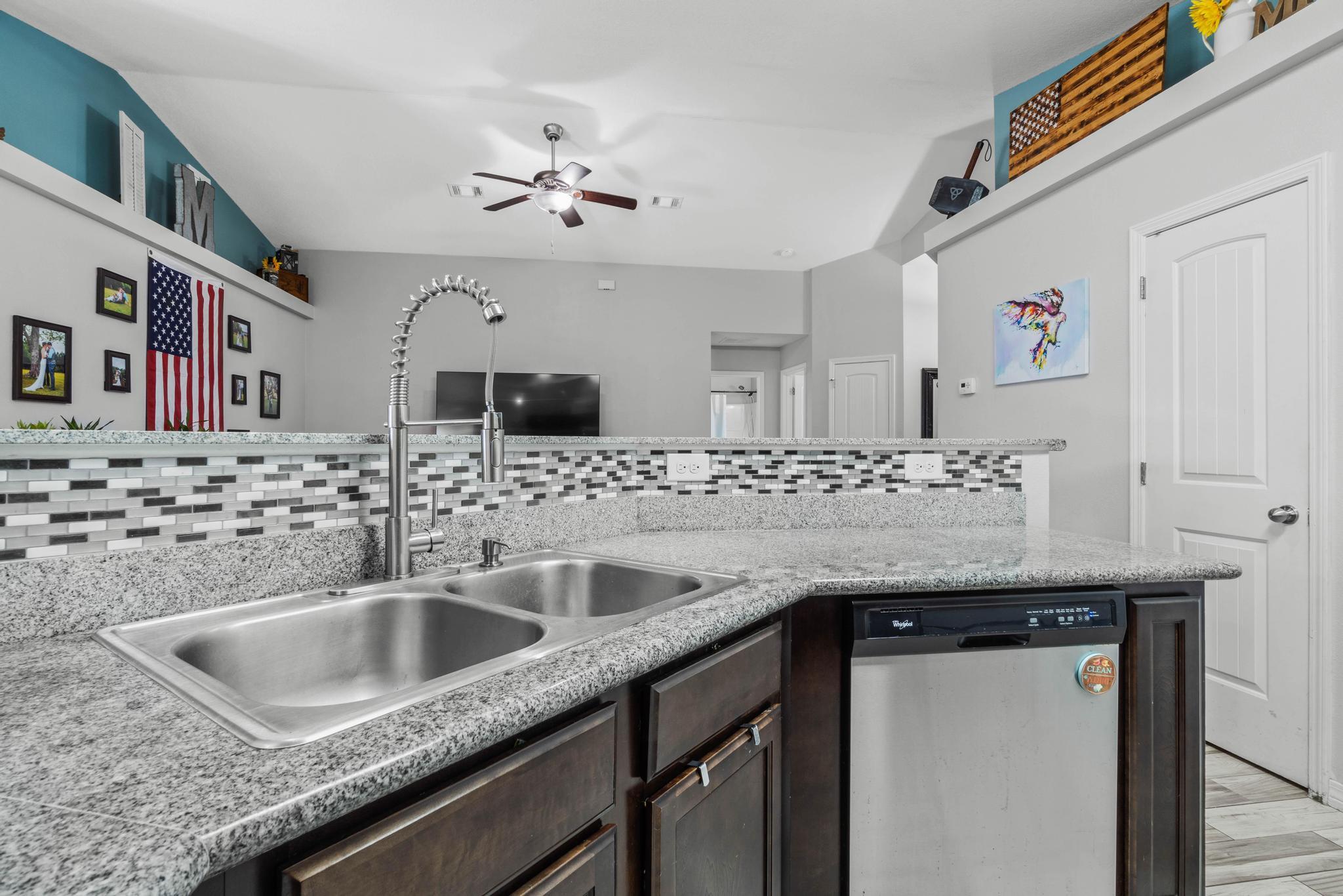 NAVARRE S/D 2ND ADDN - Residential