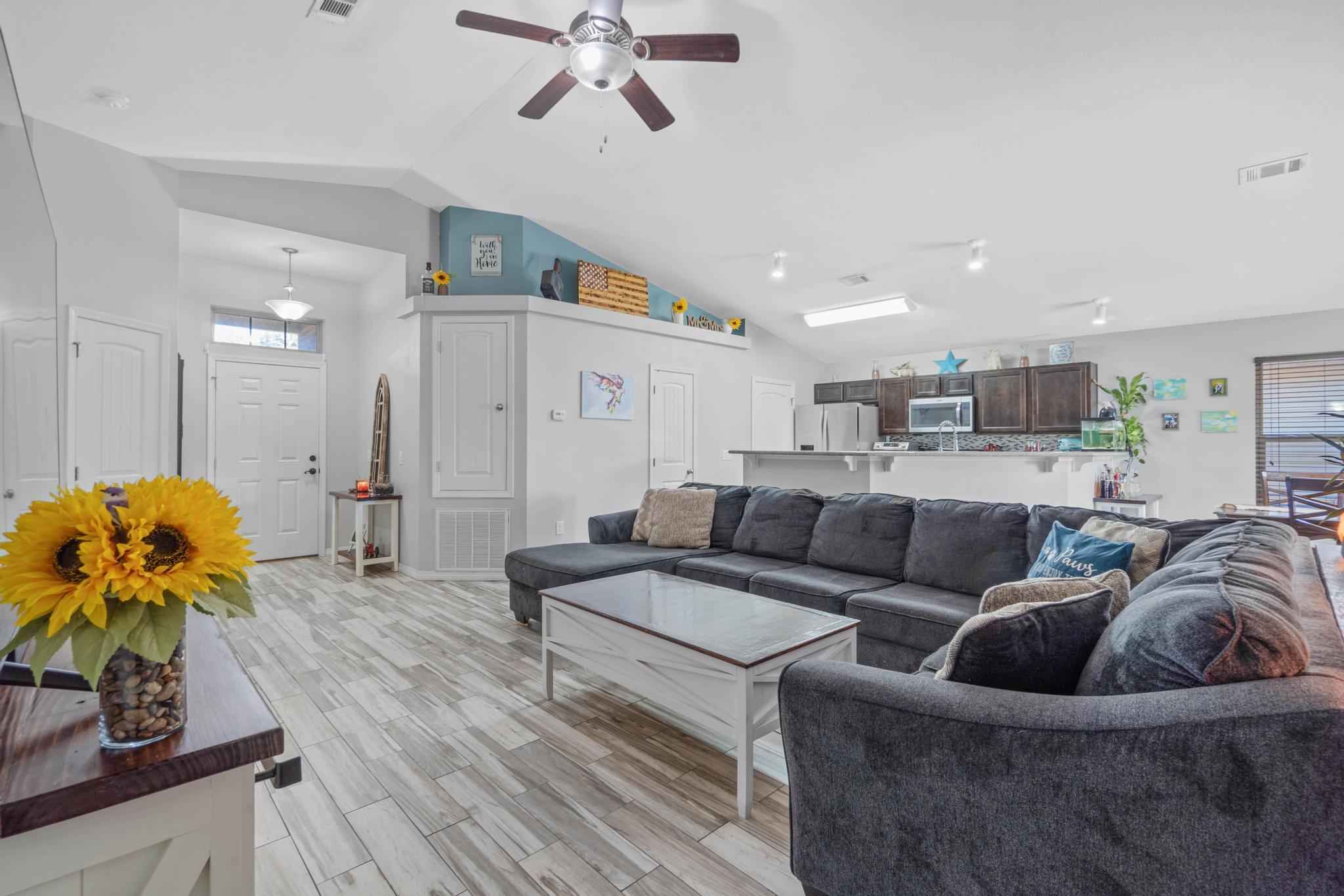NAVARRE S/D 2ND ADDN - Residential