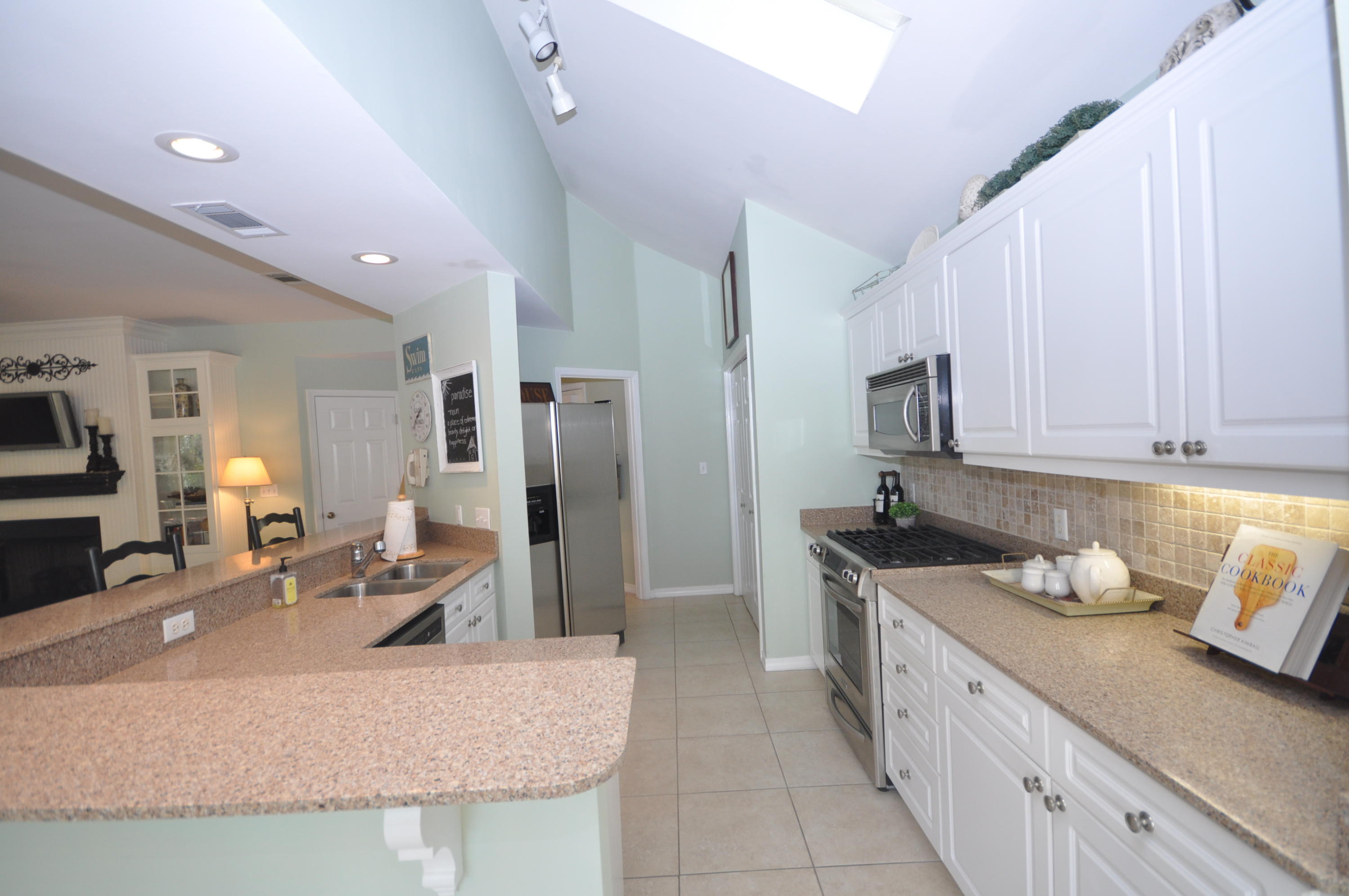 BAYPINES (SANDESTIN) - Residential Lease