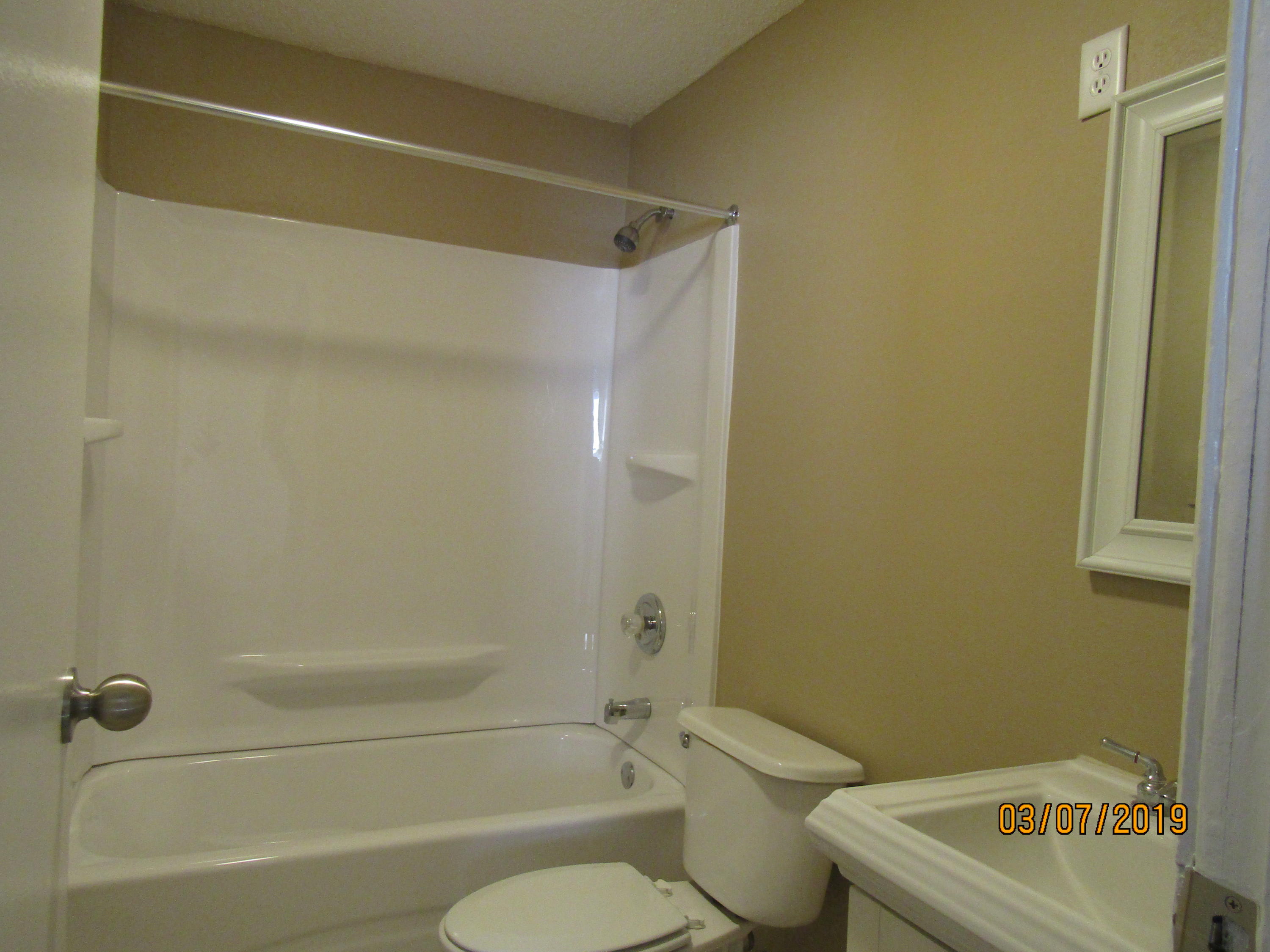 Parkway Apartments - Residential Lease