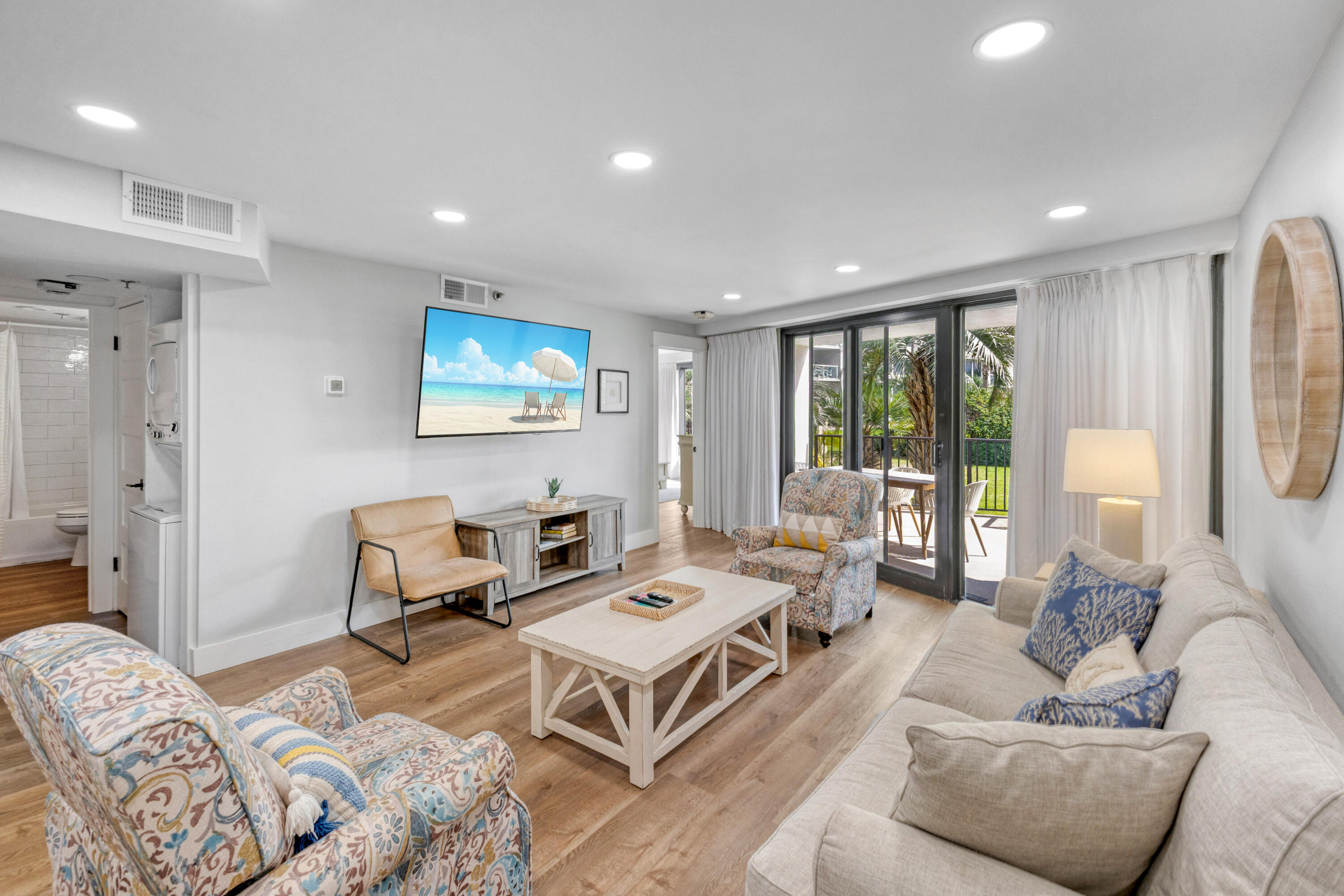 BEACHSIDE 1 CONDO - Residential