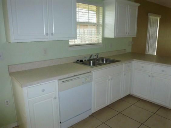 HAMPTON RIDGE ESTATES - Residential