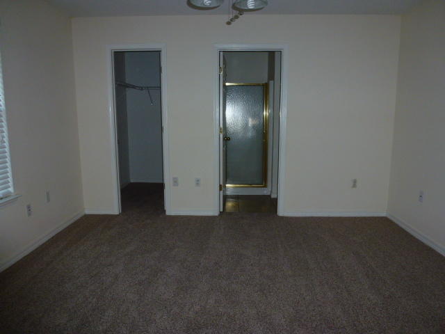 HAMPTON RIDGE ESTATES - Residential