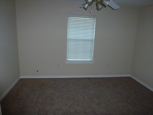 HAMPTON RIDGE ESTATES - Residential