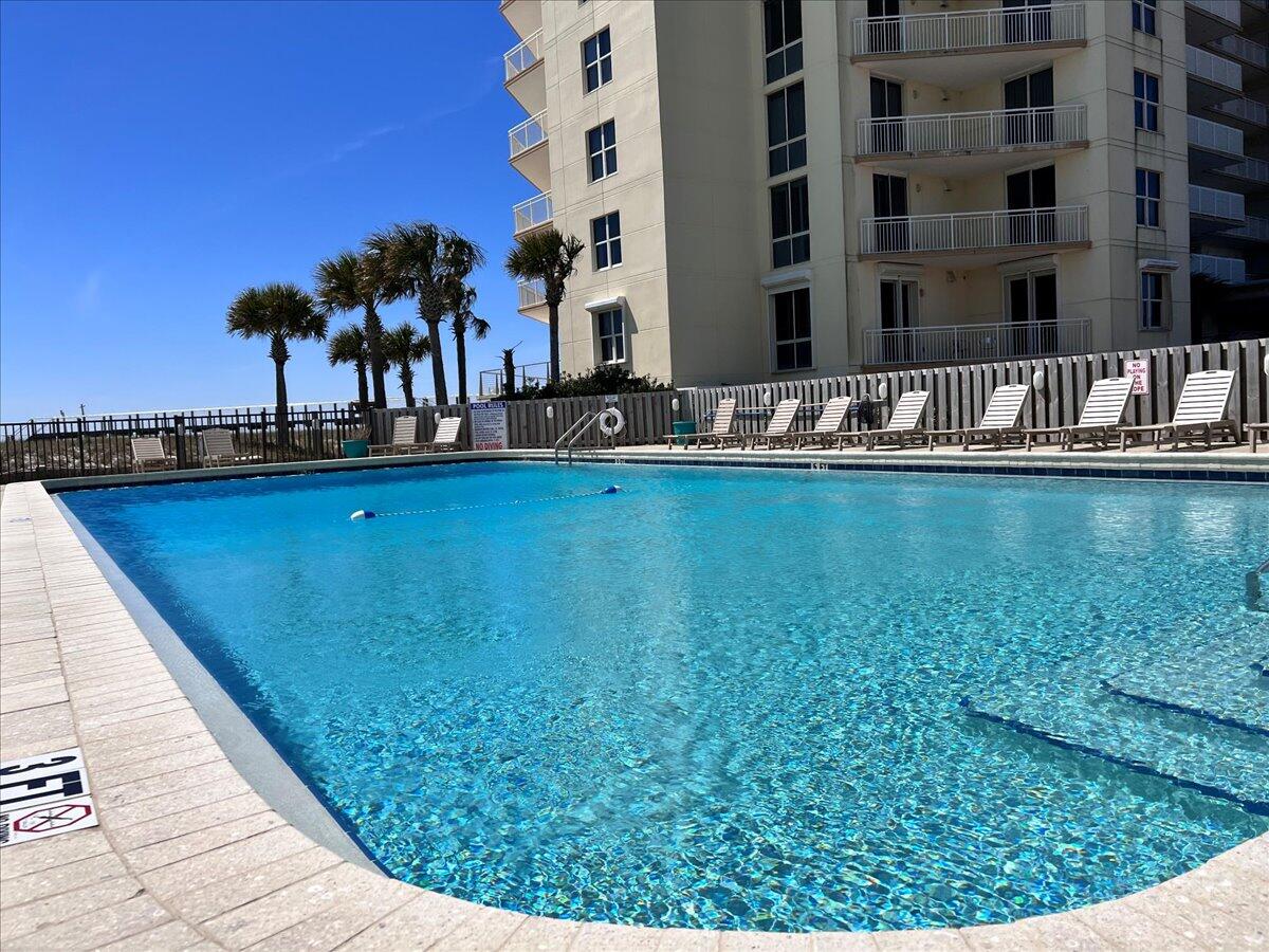 NAVARRE TOWERS CONDO - Residential