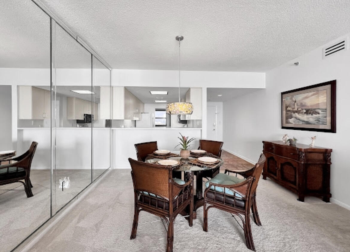 NAVARRE TOWERS CONDO - Residential