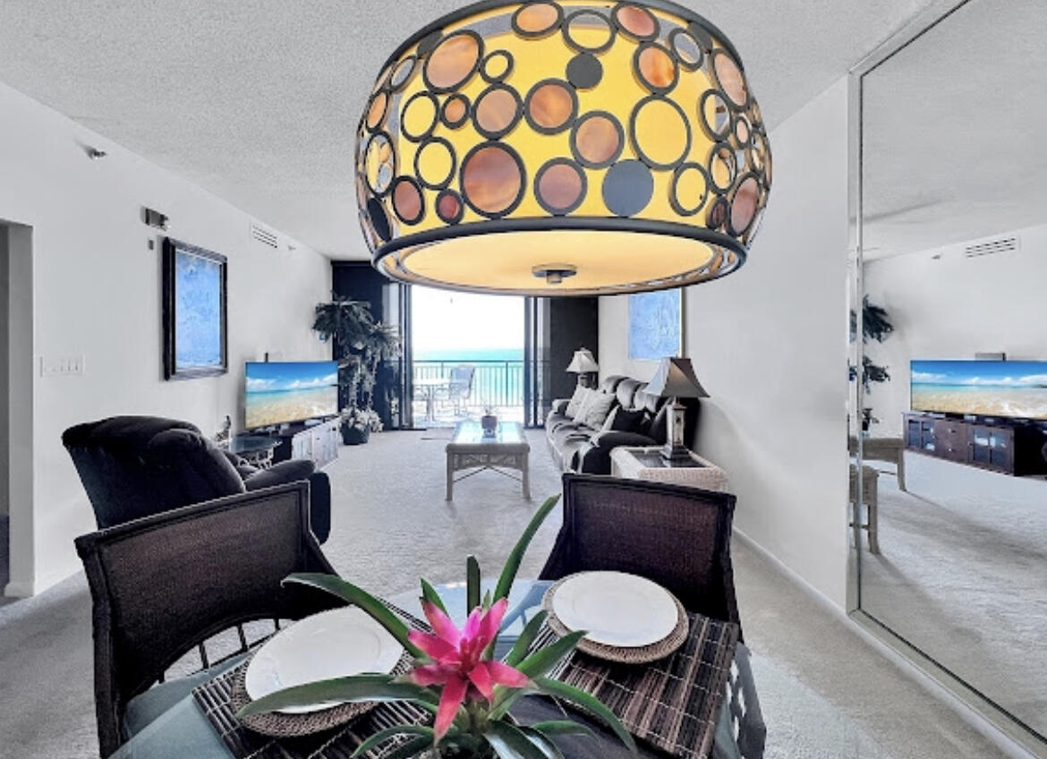 NAVARRE TOWERS CONDO - Residential