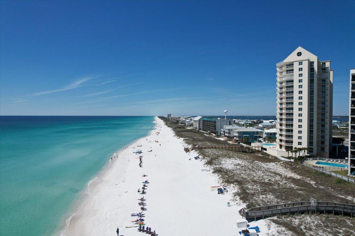 NAVARRE TOWERS CONDO - Residential
