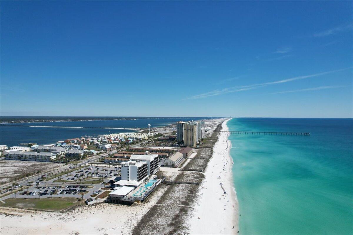 NAVARRE TOWERS CONDO - Residential