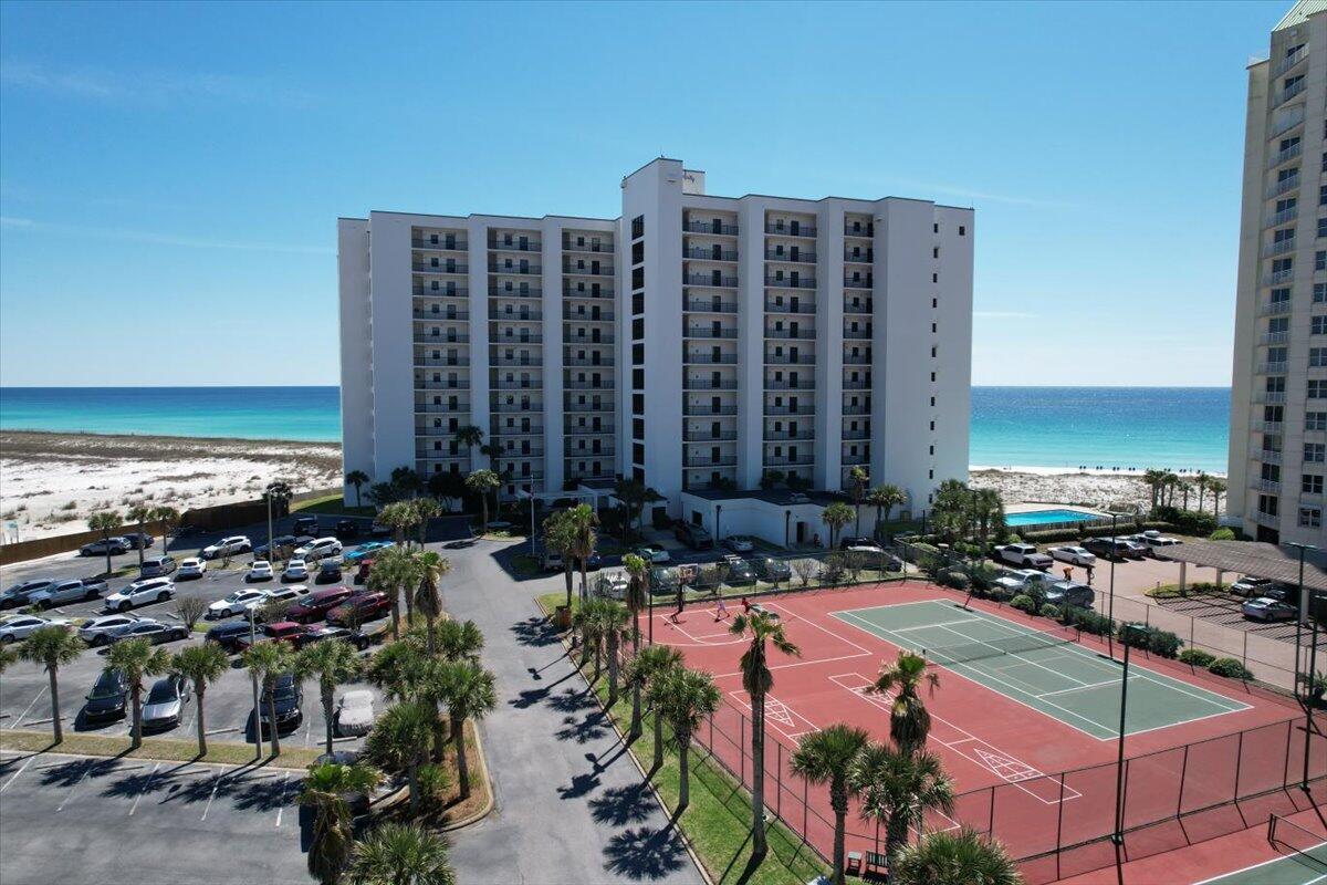 NAVARRE TOWERS CONDO - Residential