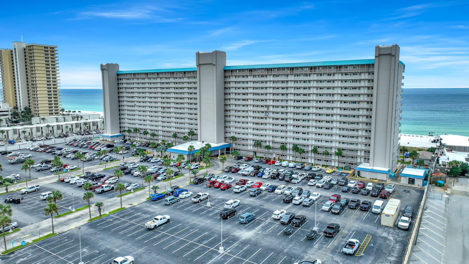 SUMMIT CONDOMINIUM, THE - Residential