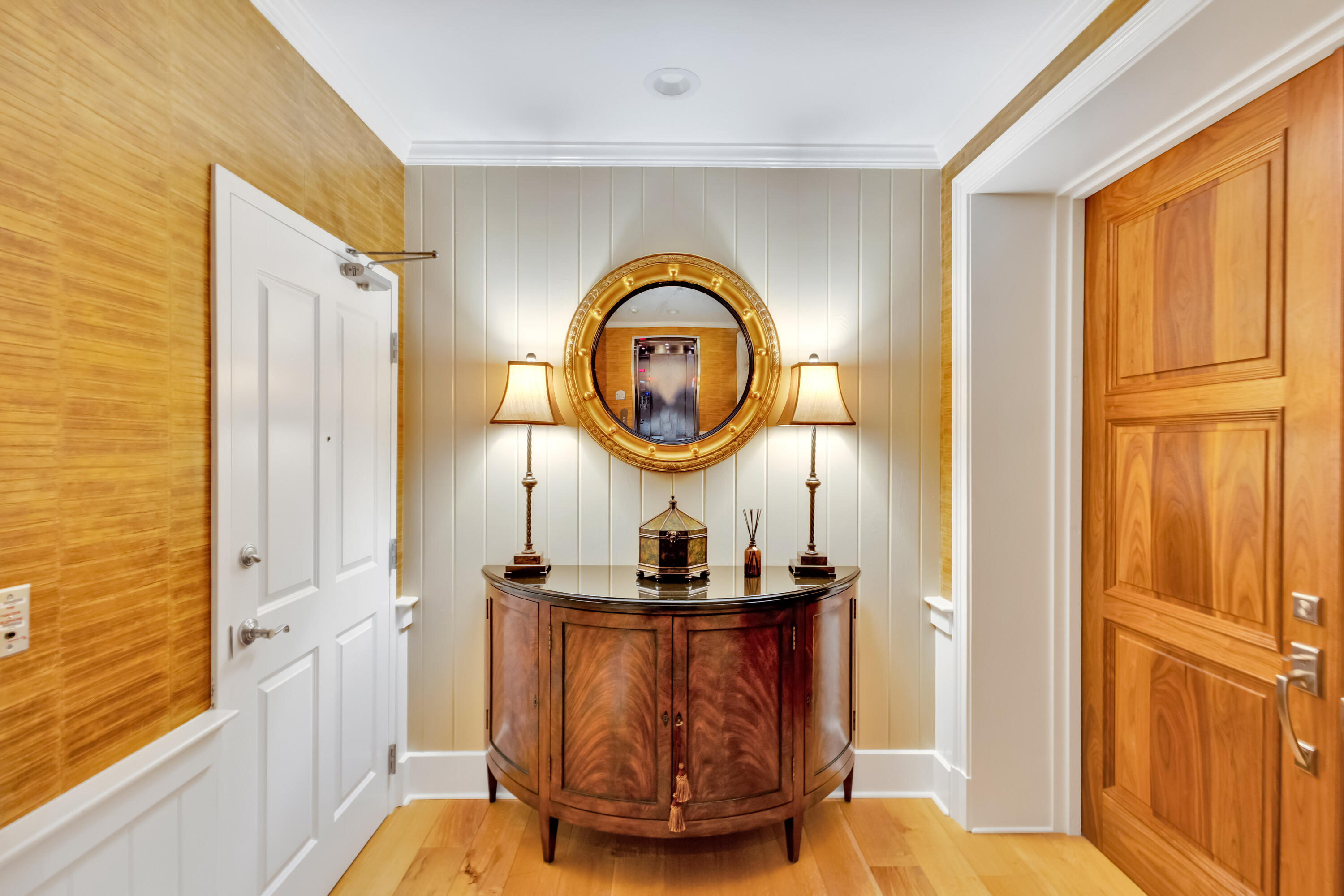 ONE WATER PLACE AT KELLY PLANTATION - Residential