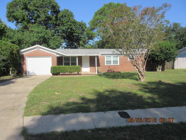Nice home in a great neighborhood. Great schools and all with in walking distance. Very close to the sound and not far from the Gulf. New laminate wood flooring, carpet in bedrooms and freshly painted. No pets. No smoking. All new appliances, new blinds.