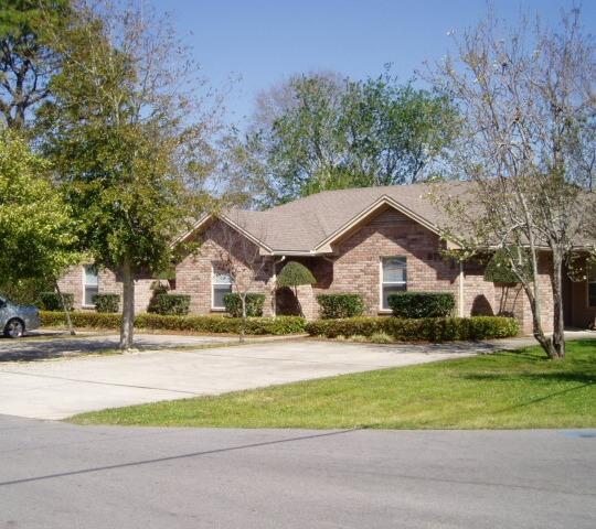 FAIRVIEW HEIGHTS - Residential Lease